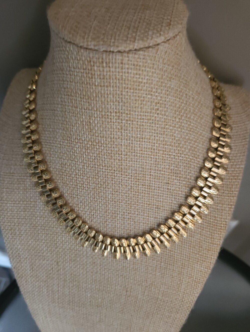 Vintage Textured Gold-Tone Link Necklace